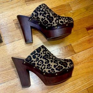 Cheetah Clogs